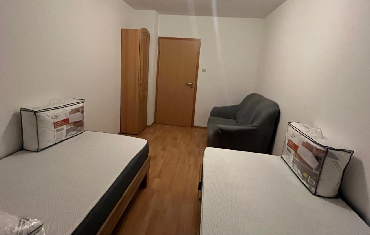 Zimmer für Monteure, Handwerker oder Reisende Essen Exterior foto