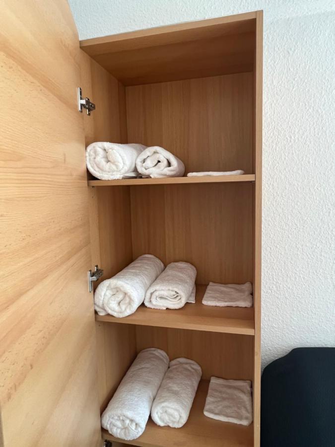 Zimmer für Monteure, Handwerker oder Reisende Essen Exterior foto